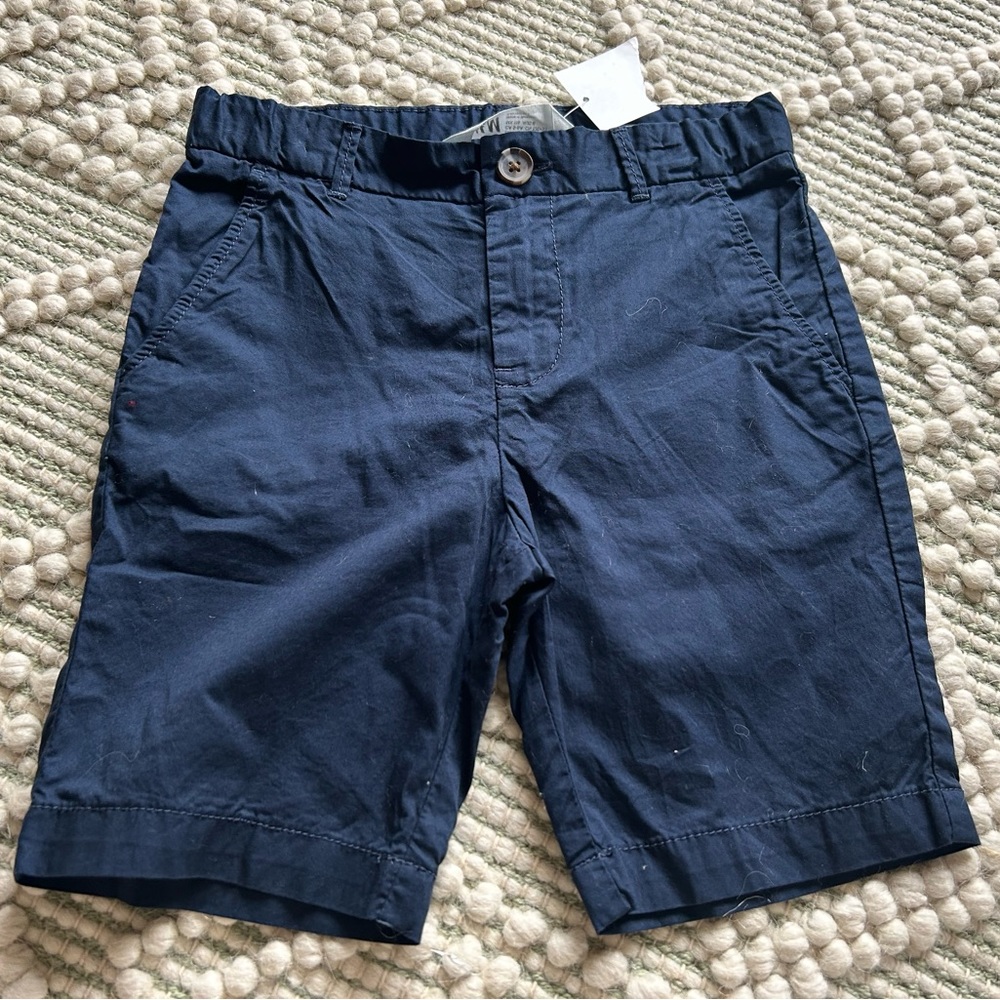 NWT H&M boys navy blue shorts size 5/6 new